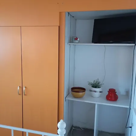 Vinko Apartment *